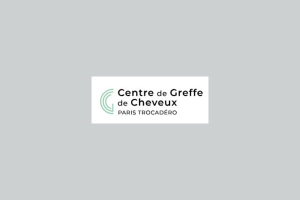 Les priorités absolues du Centre de greffes de cheveux Paris Trocadéro sont l’excellence des résultats par la mise en œuvre des techniques les plus récentes, la sécurité et la qualité de l’accueil du patient.