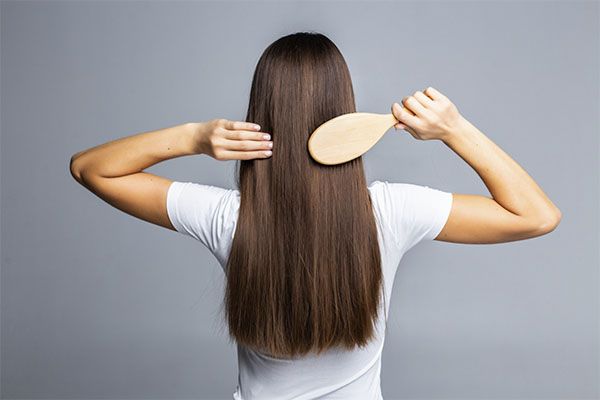 Pourquoi les cheveux s'éclaircissent