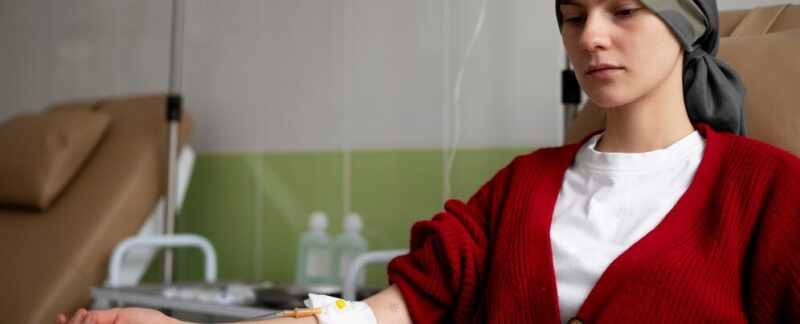 Patient recevant un traitement de chimiothérapie. Hémophilie, tout ce qu’il faut savoir