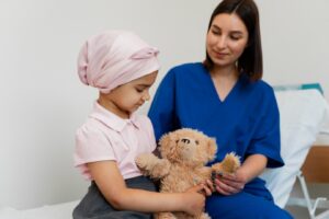Enfant atteint d'un cancer